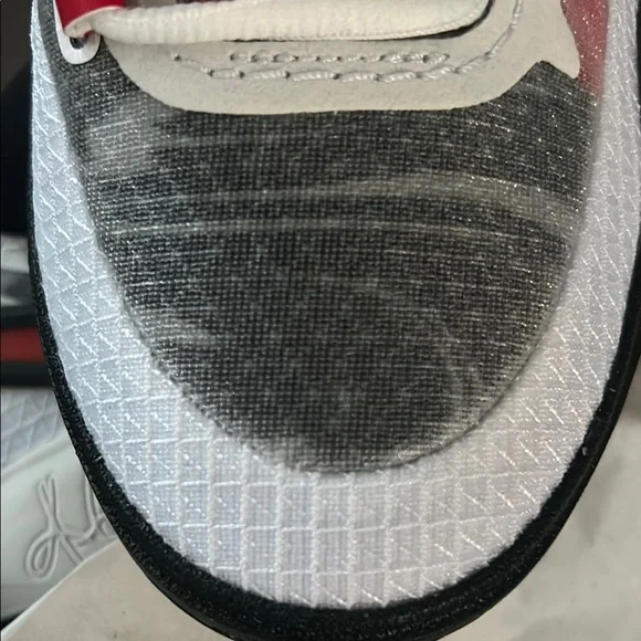 NIKE KYRIE 8 GO GS 'WHITE UNIVERSITY RED-BLACK’ NiB 4.5Y - Picture 11 of 15